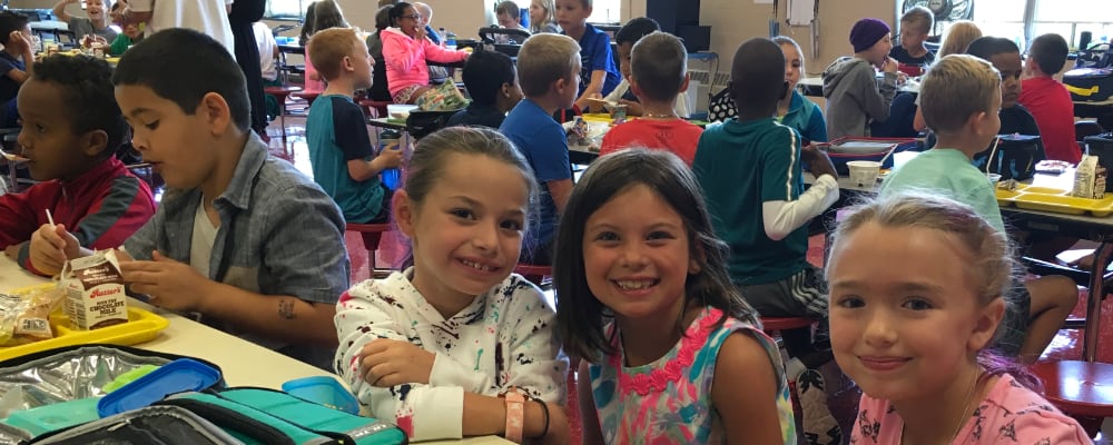 Nitrauer students prepare to eat on the first day of school